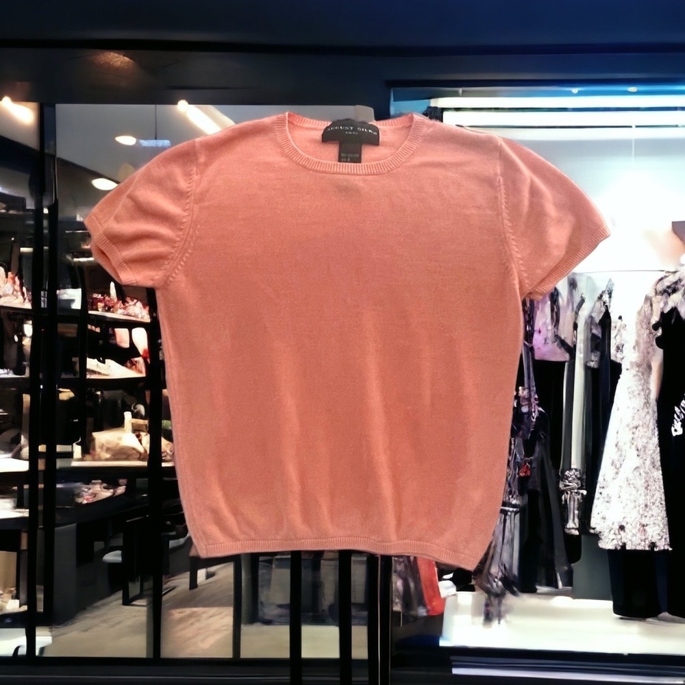 August Silk short sleeved sweater in apricot.